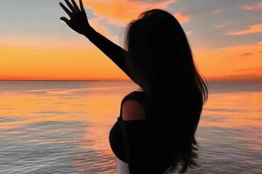 三星显示申请沉积掩模及其制造方法专利与隔膜由不同的材料制成的至少一个异质材料图案设置在肋区上或者至少一个凹槽形成在肋区中